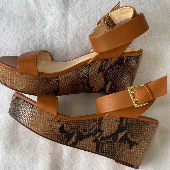 Monet Shoes - Monet Platform/Wedge Open Toe Shoes Size 7M